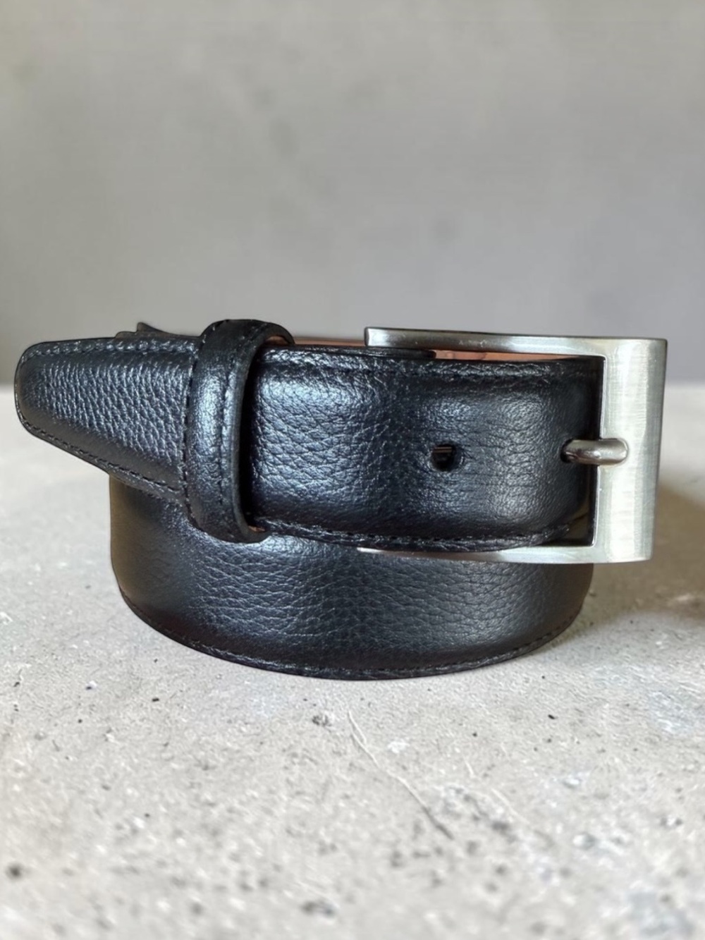 New! MARTIN DINGMAN Embossed Scotch Grain Nickle Hardware Leather Belt Size 38